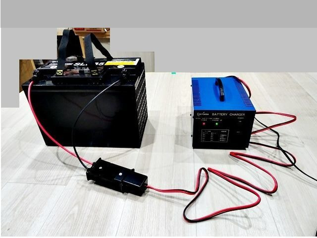 バッテリー・充電器
