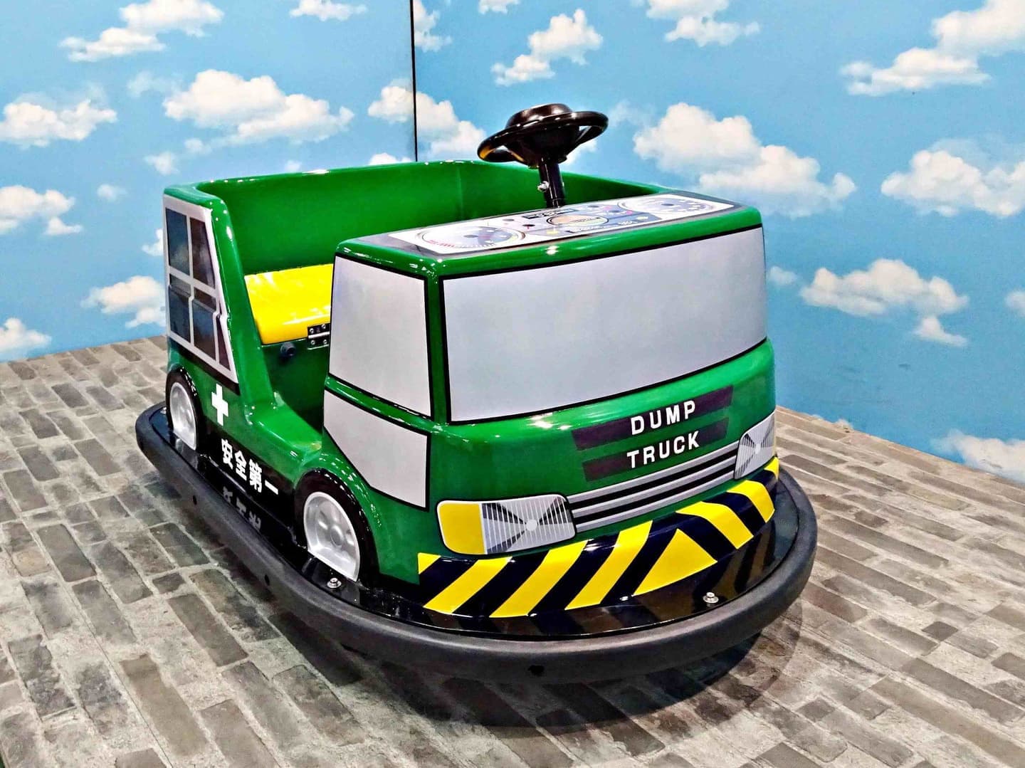 ダンプカー