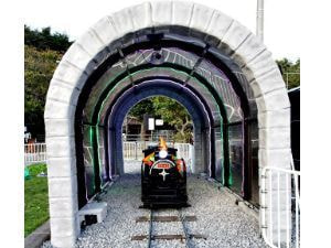 トンネル